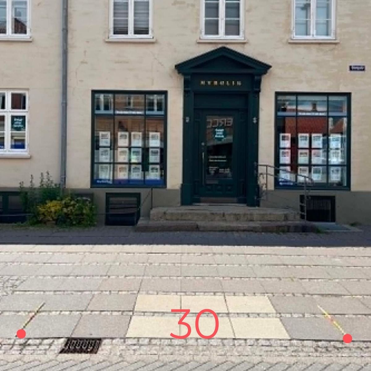 Stand 30: Storgade 19